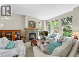 208 188 W 29 STREET, North Vancouver, British Columbia