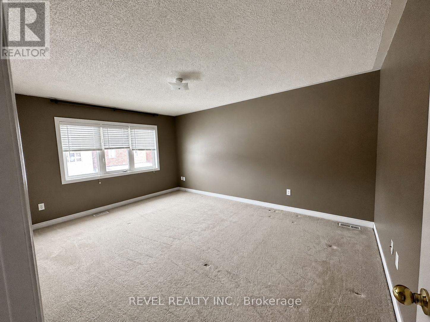284 Duncan Lane, Milton, Ontario  L9T 7A8 - Photo 15 - W13528632