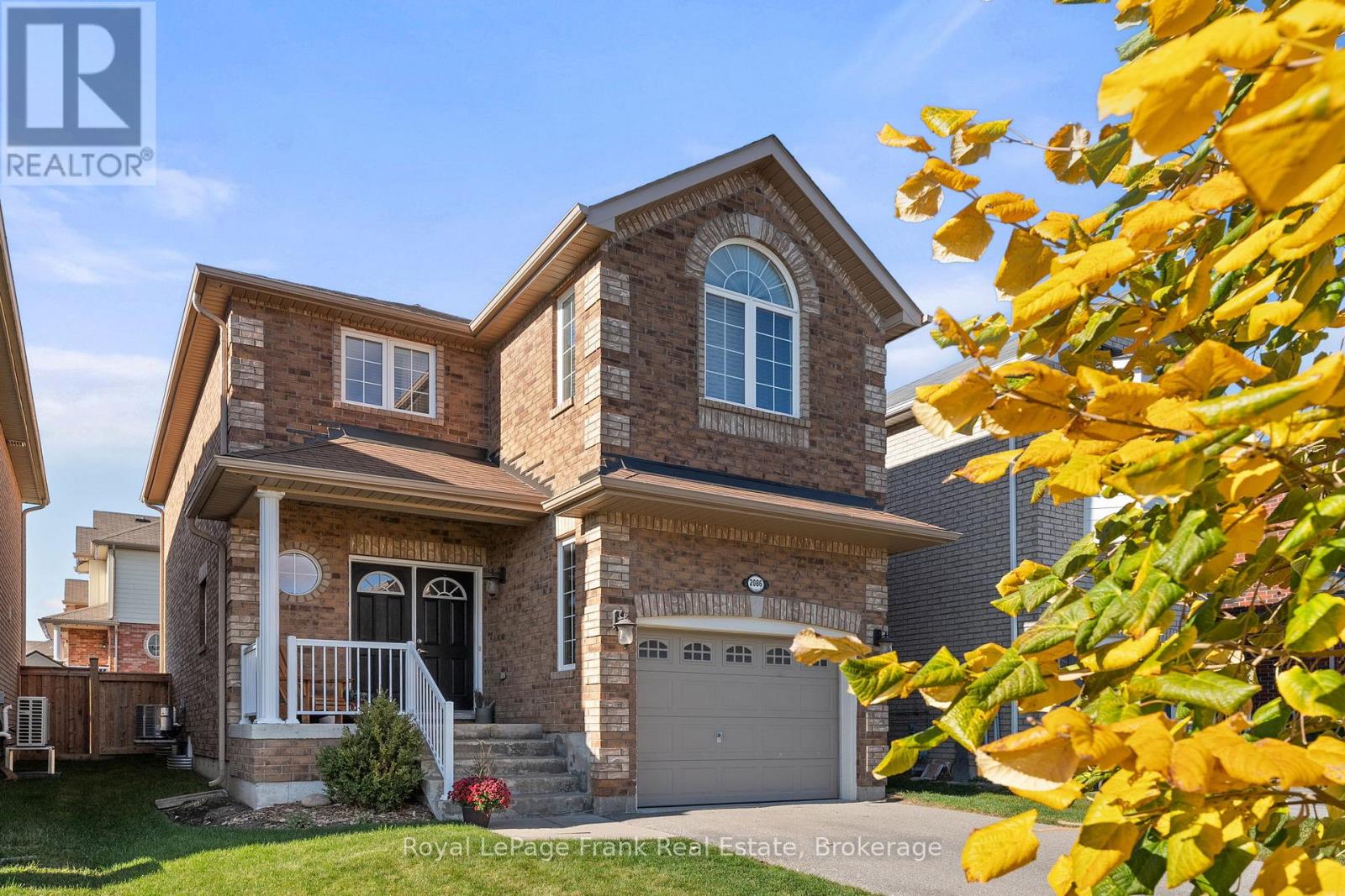 2086 Galloway Street, Innisfil, Ontario  L9S 4B7 - Photo 2 - N13532842