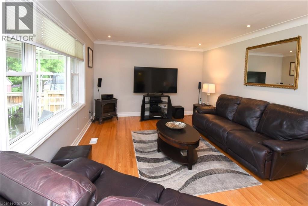 1087 Maplehurst Avenue, Burlington, Ontario  L7T 3G3 - Photo 5 - 40844958