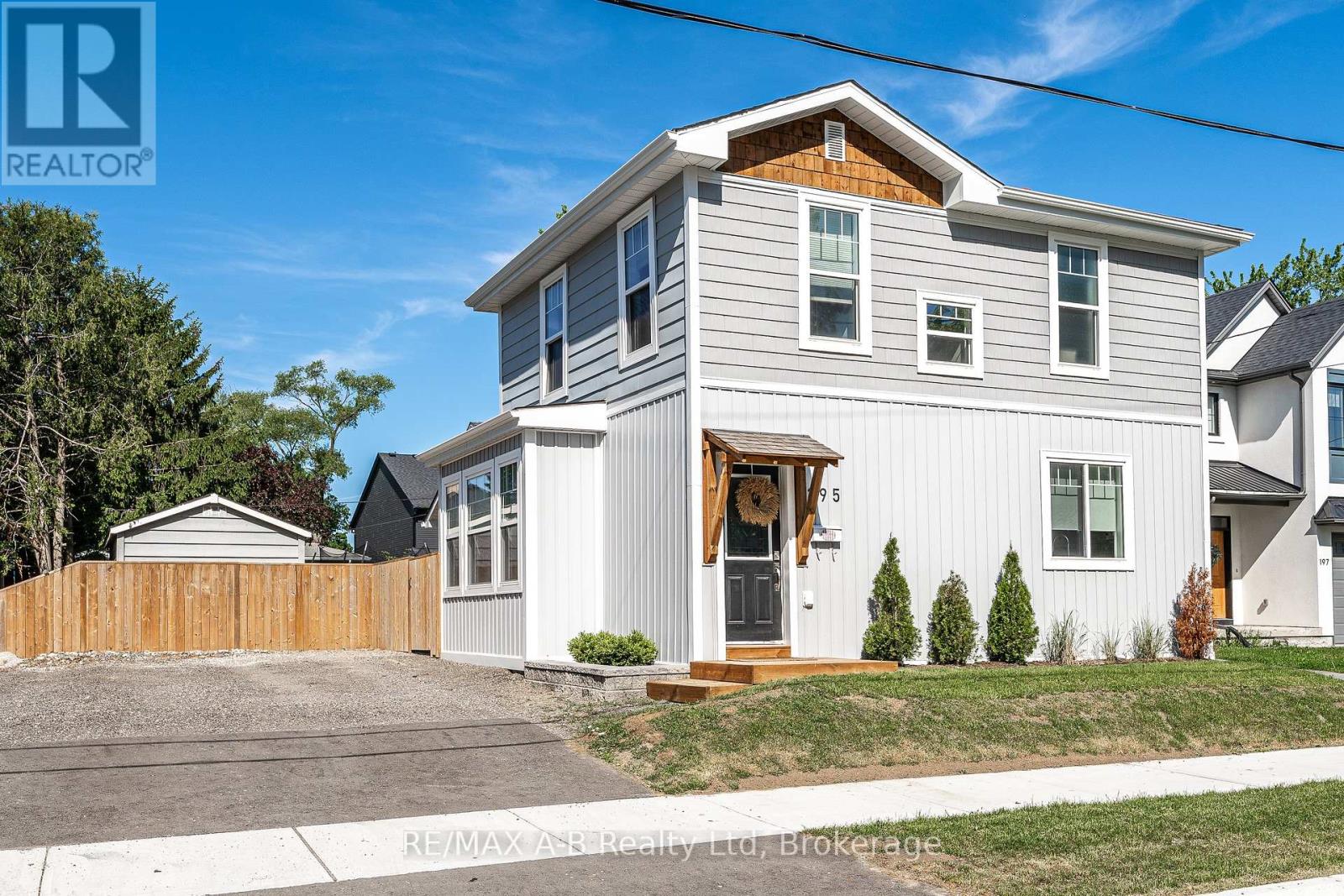 195 Water Street, Lucan Biddulph, Ontario  N0M 2J0 - Photo 2 - X13532602