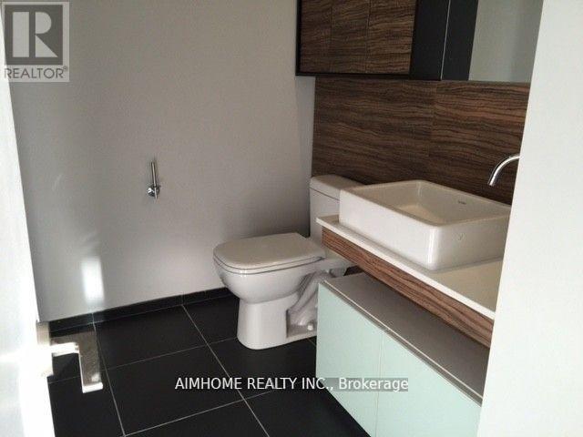 2404 - 75 St Nicholas Street, Toronto, Ontario  M4Y 0A5 - Photo 11 - C13532532