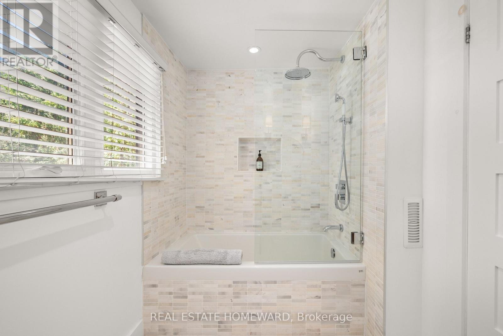 157 Ranleigh Avenue, Toronto, Ontario  M4N 1X2 - Photo 22 - C13532542