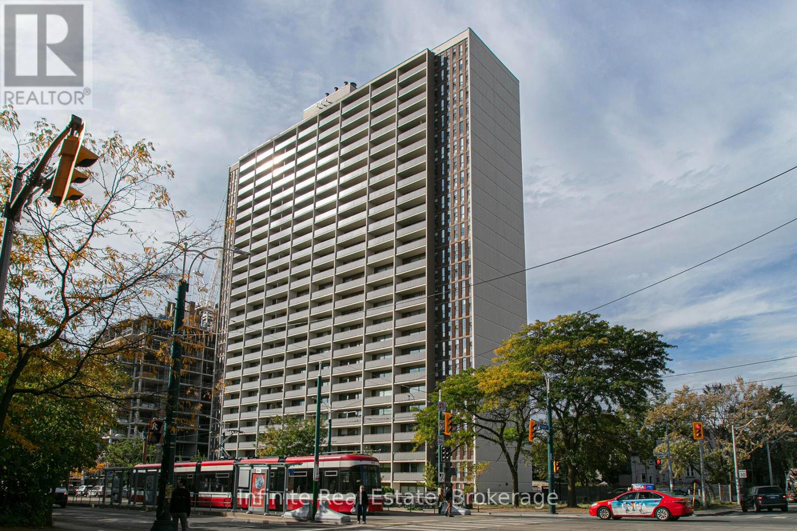 403 - 666 SPADINA AVENUE, Toronto, Ontario