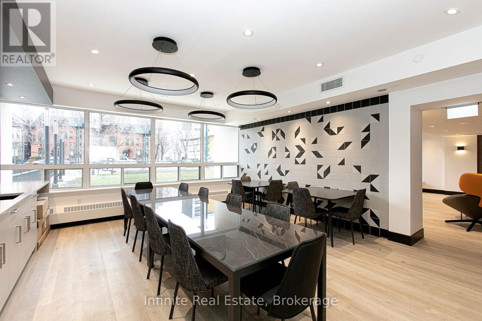 403 - 666 Spadina Avenue, Toronto, Ontario  M5S 2H8 - Photo 15 - C13532606