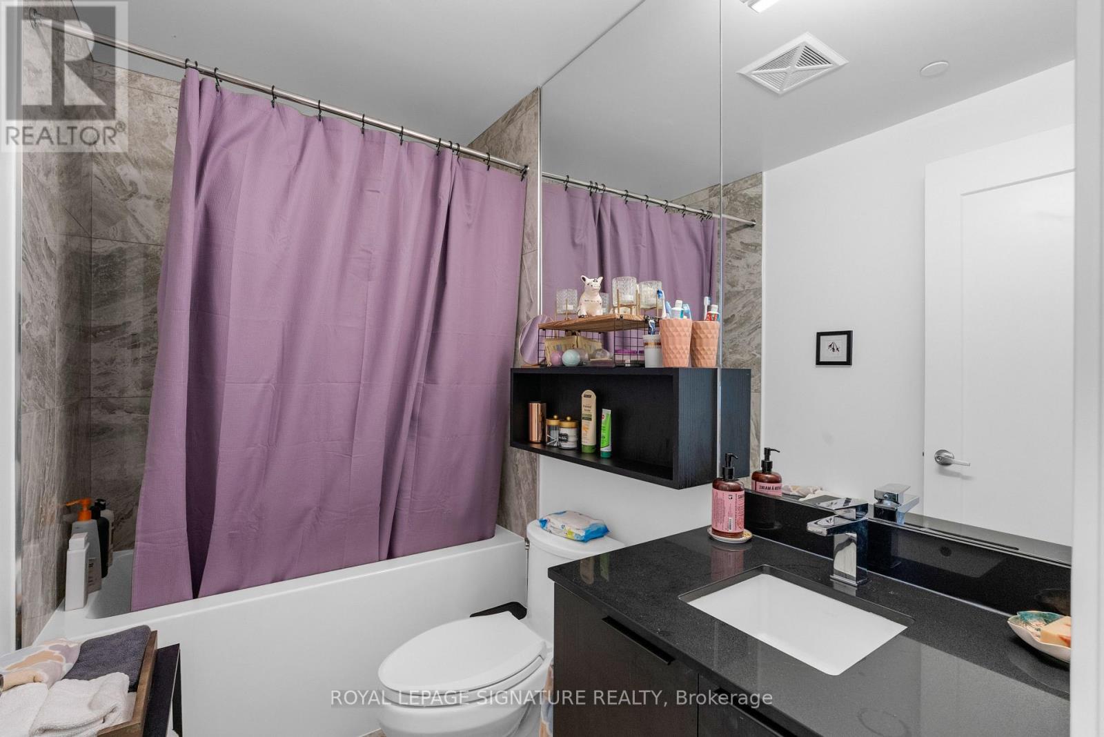 2615 - 70 Princess Street, Toronto, Ontario  M5A 0X6 - Photo 17 - C13532728