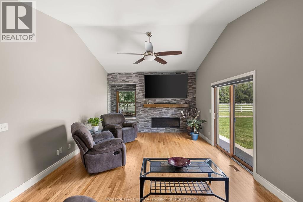 1418 County Rd 31, Lakeshore, Ontario N0R 1S0 - Photo 6 - 26016280