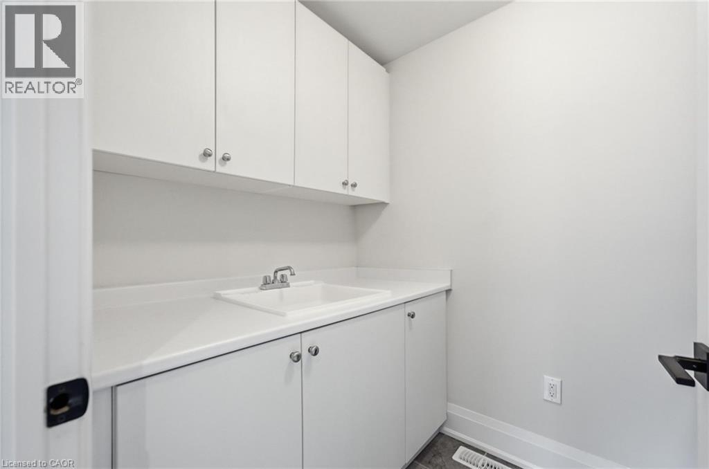 625 Fullum Landing, Milton, Ontario  L9E 1V7 - Photo 38 - 40845725