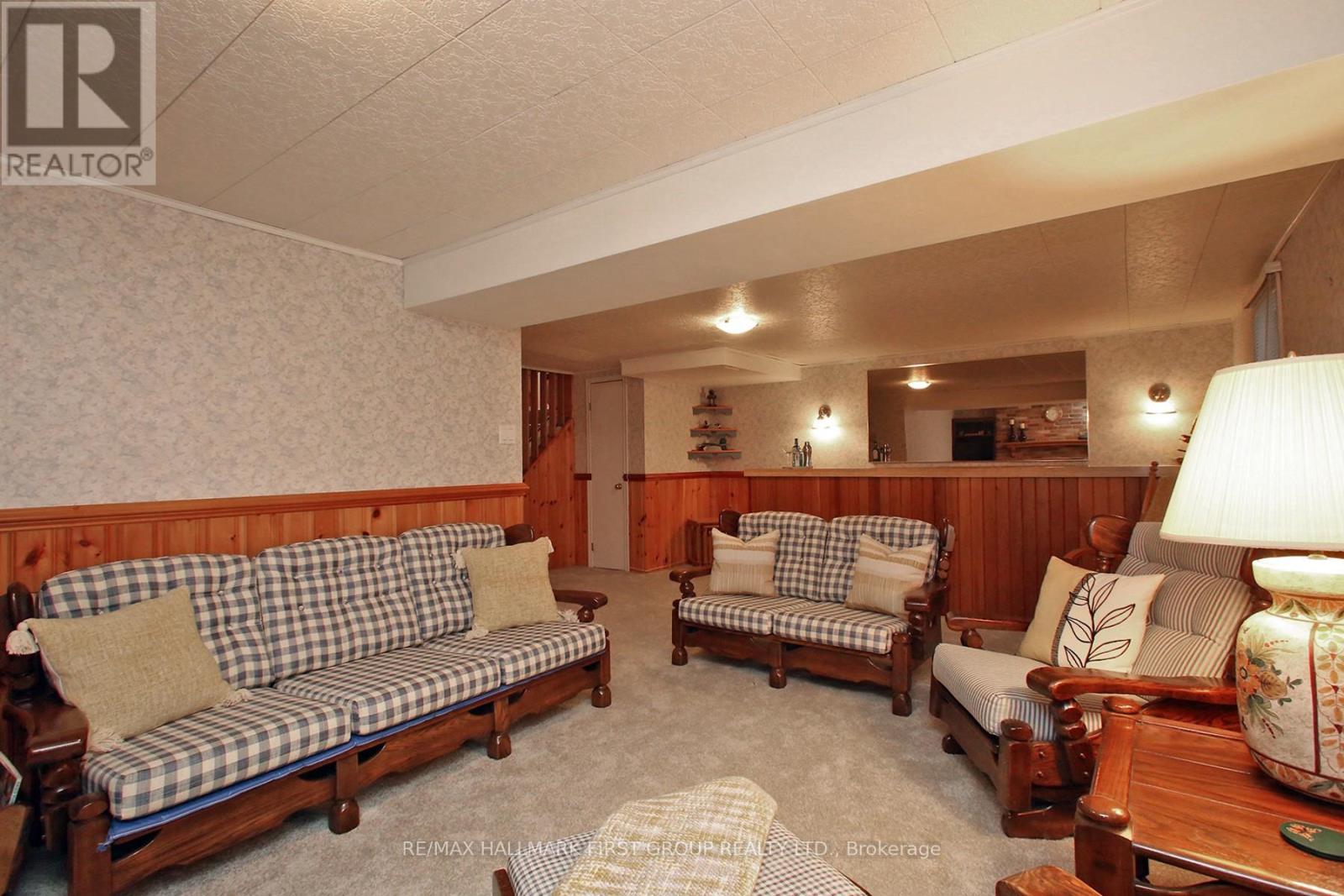 10 Calais Street, Whitby, Ontario  L1N 5M1 - Photo 18 - E13532736