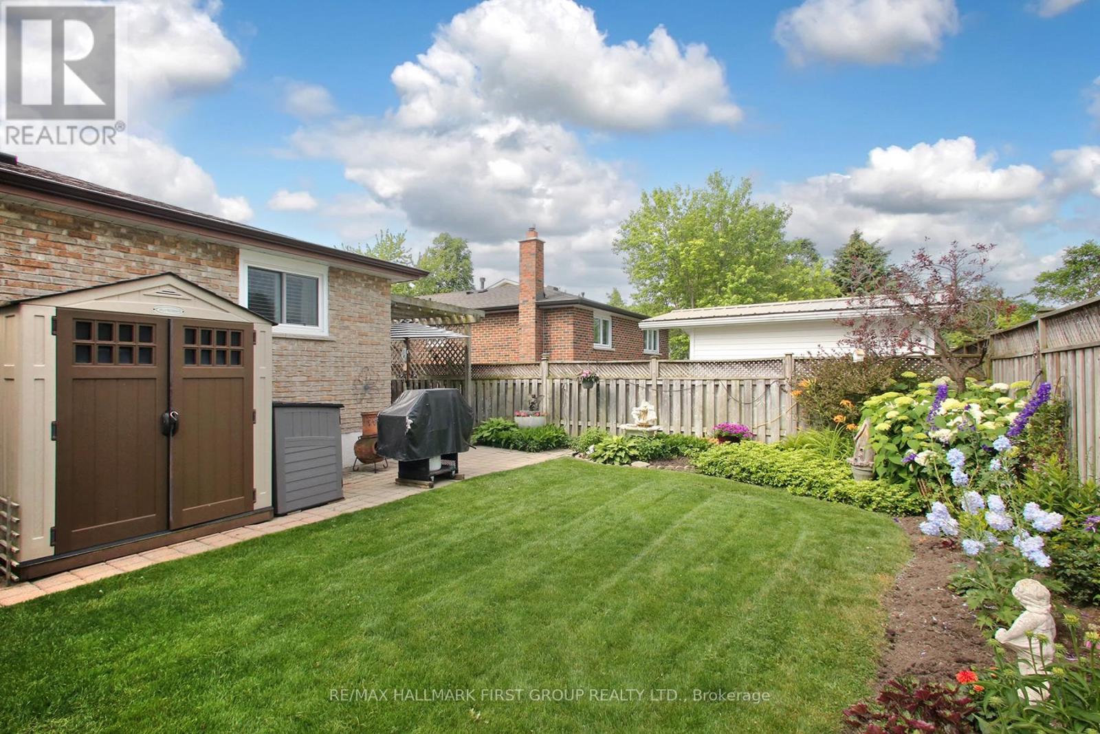 10 Calais Street, Whitby, Ontario  L1N 5M1 - Photo 23 - E13532736