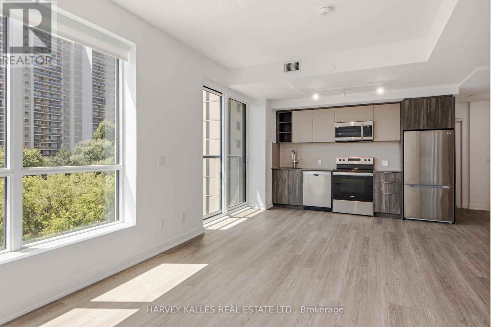 524 - 94 Eastdale Avenue, Toronto, Ontario  M4C 5A1 - Photo 3 - E13532774