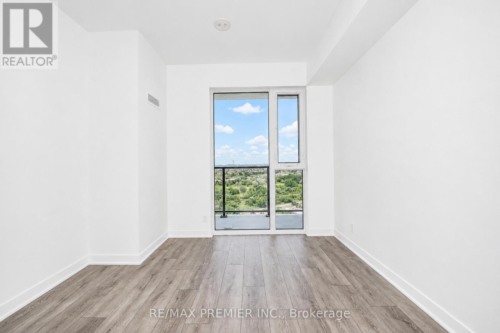 # 1310 - 6 Flavelle Trail, Vaughan, Ontario  L4L 1V8 - Photo 17 - N13532570