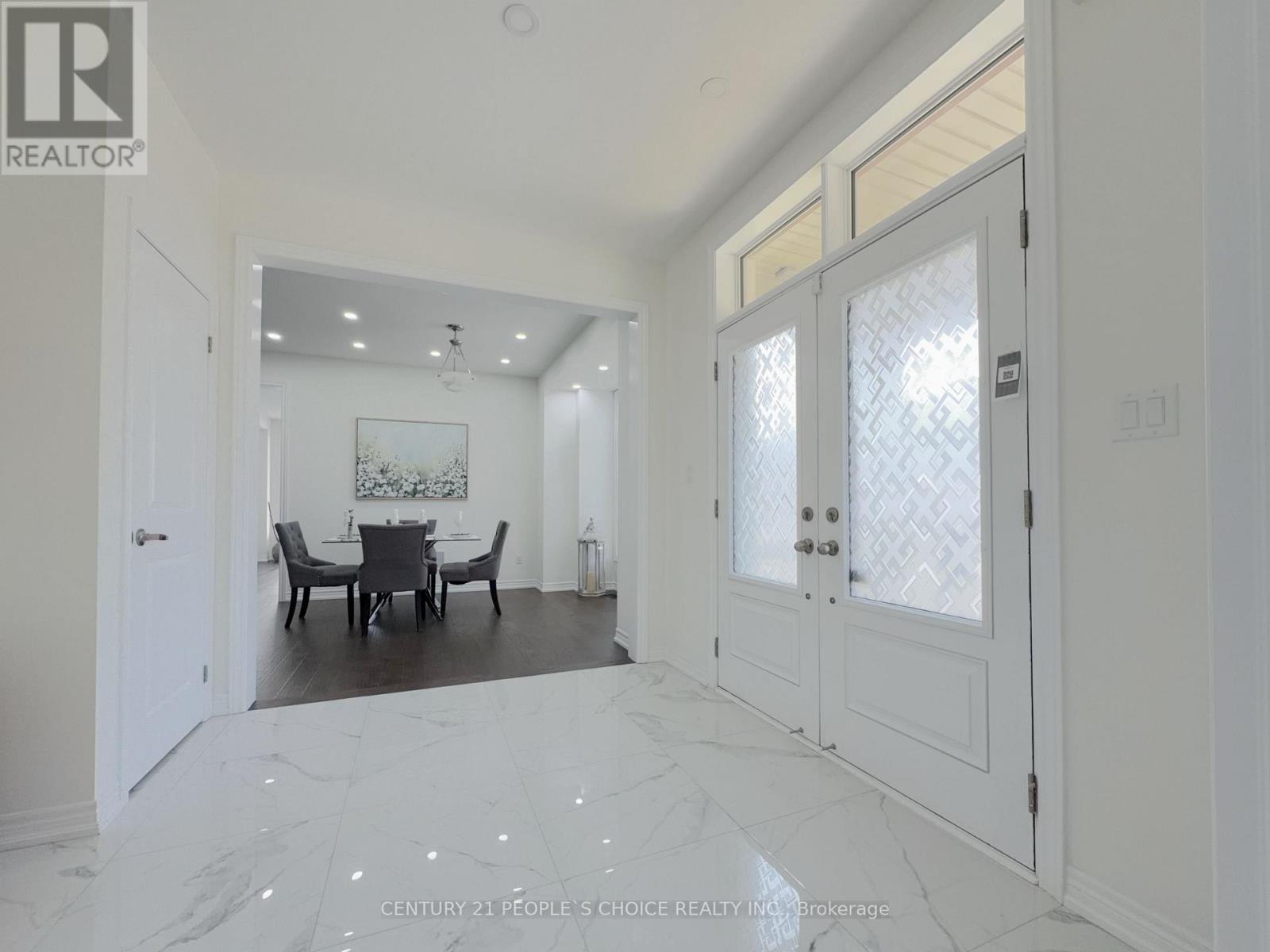 209 Stilton Avenue S, Vaughan, Ontario  L4H 5B9 - Photo 6 - N13532578