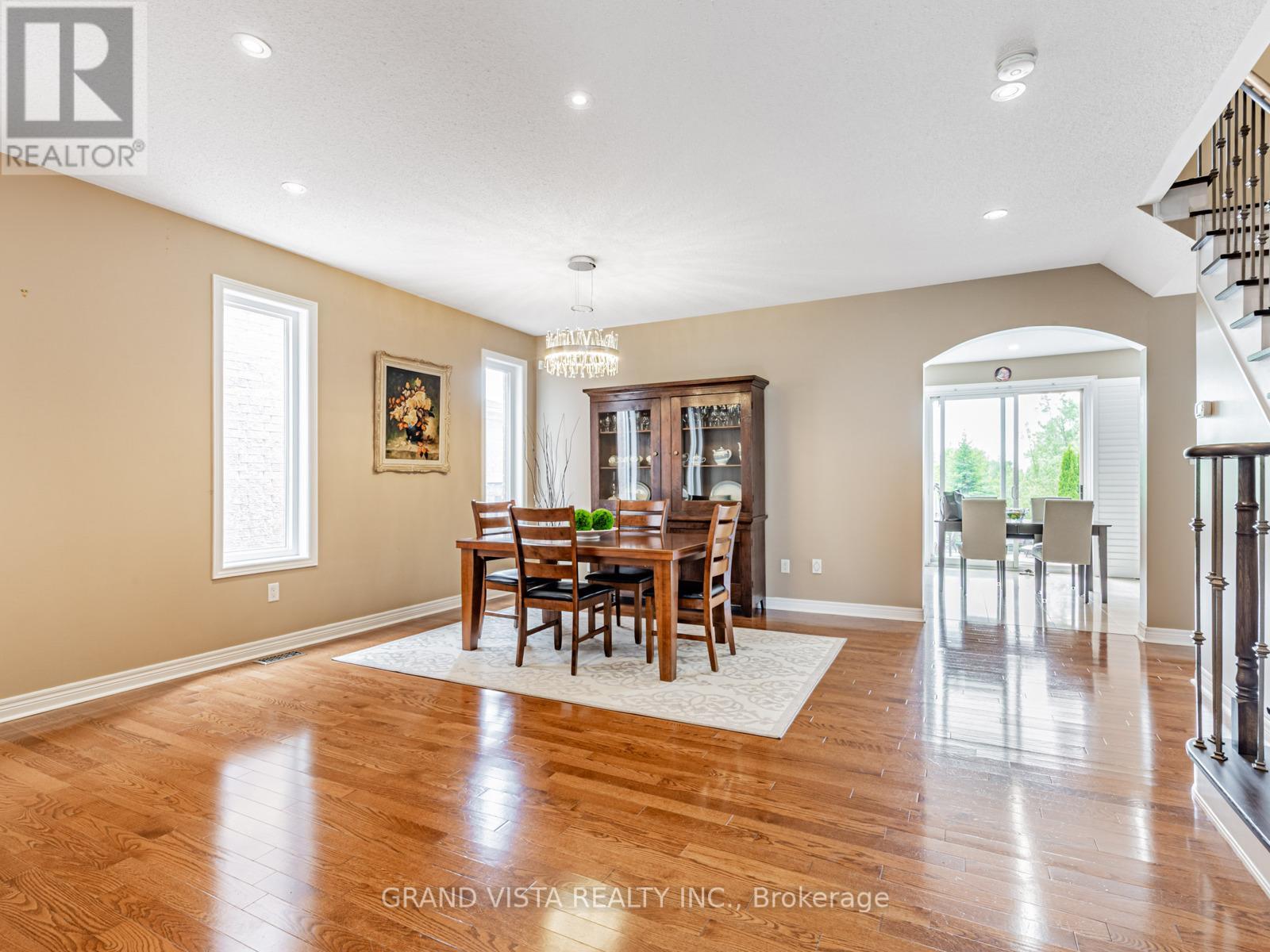 31 Routledge Drive, Richmond Hill, Ontario  L4E 0C4 - Photo 6 - N13532720