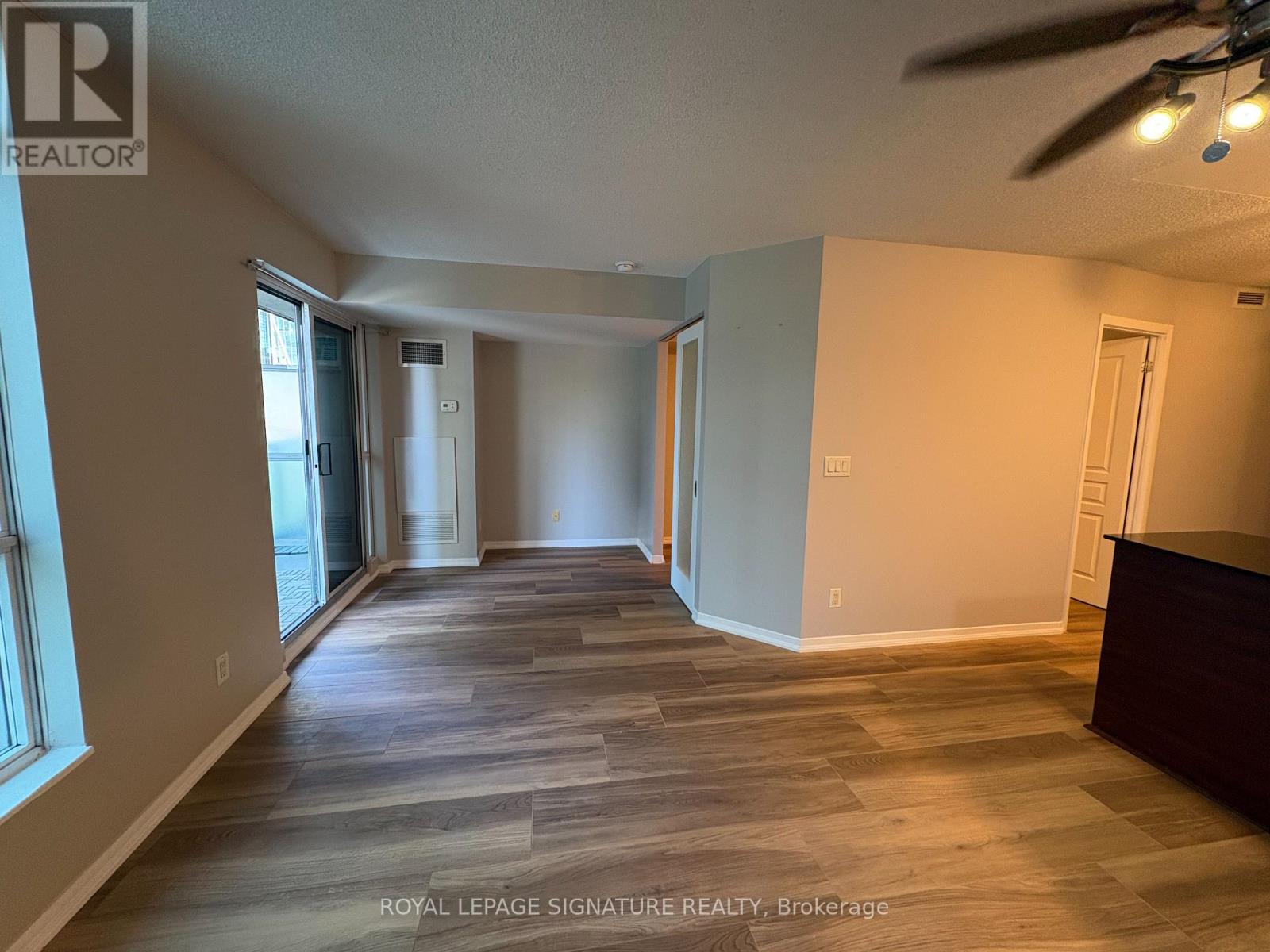 1014 - 18 Yonge Street, Toronto, Ontario  M5E 1Z8 - Photo 6 - C13532740