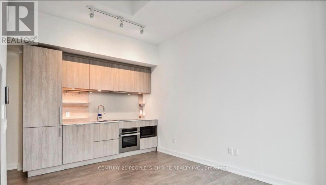 1504 - 28 Ann Street, Mississauga, Ontario  L5G 0E1 - Photo 4 - W13532672