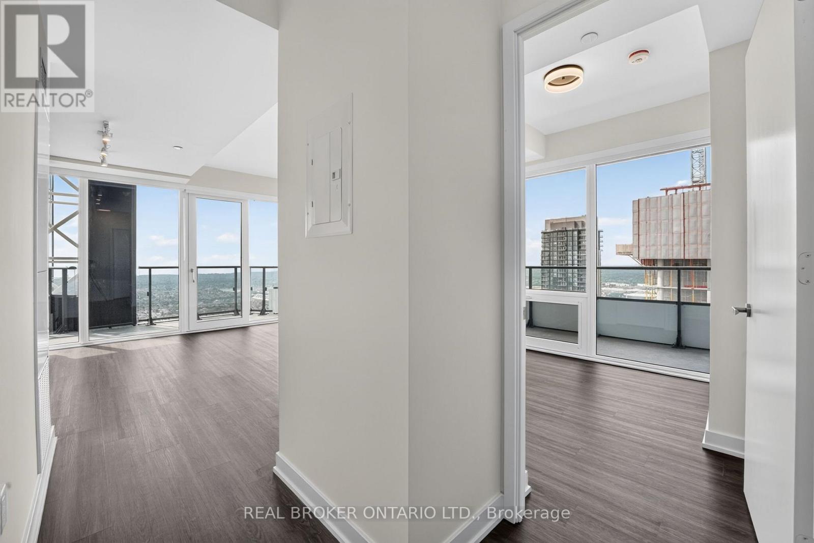 4111 - 448 Burnhamthorpe Road W, Mississauga, Ontario  L5B 0R4 - Photo 11 - W13532682