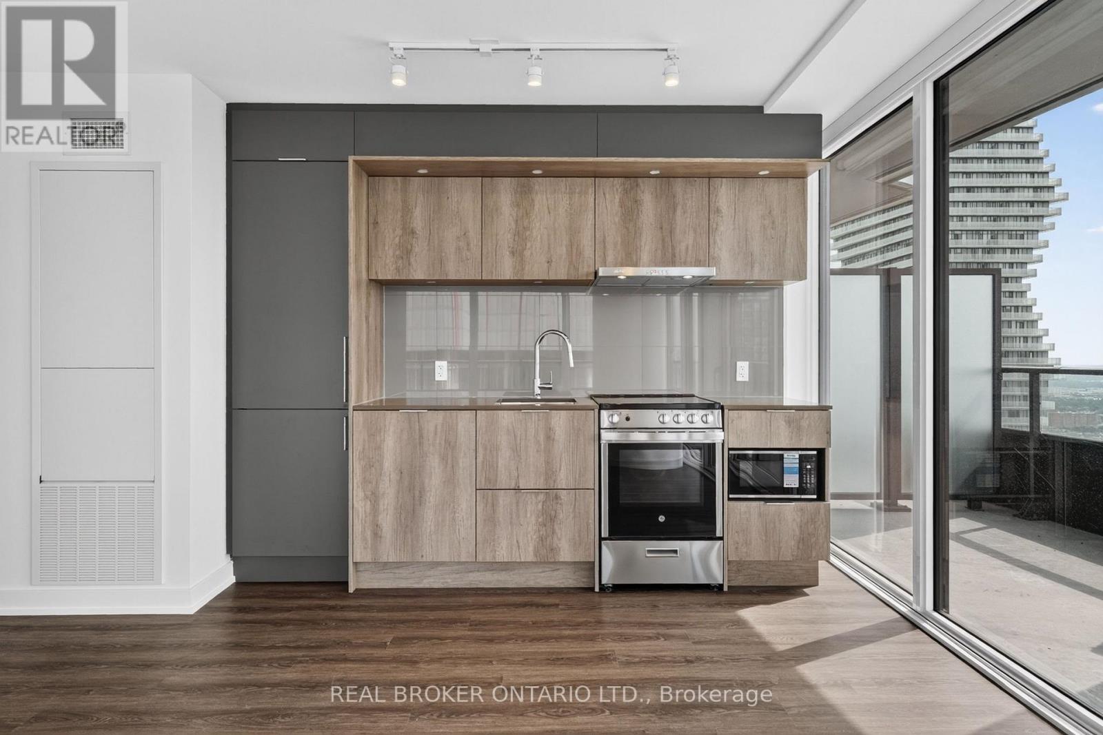 4111 - 448 Burnhamthorpe Road W, Mississauga, Ontario  L5B 0R4 - Photo 15 - W13532682