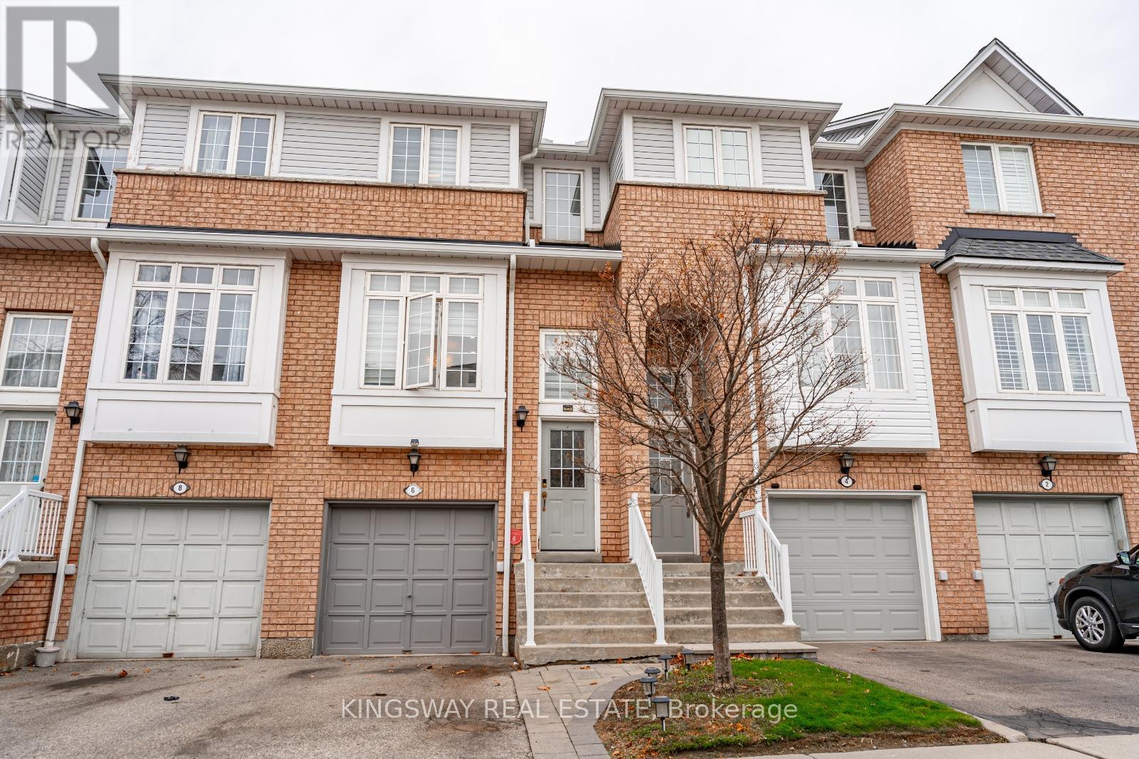6 - 280 Hillcrest Avenue, Mississauga, Ontario  L5B 4L3 - Photo 2 - W13532696