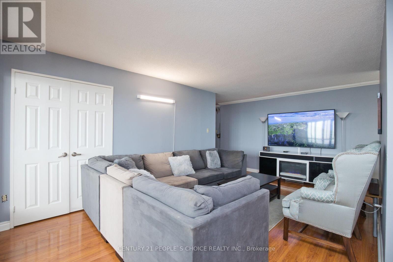 1709 - 100 County Court Boulevard, Brampton, Ontario  L6W 3X1 - Photo 11 - W13532744