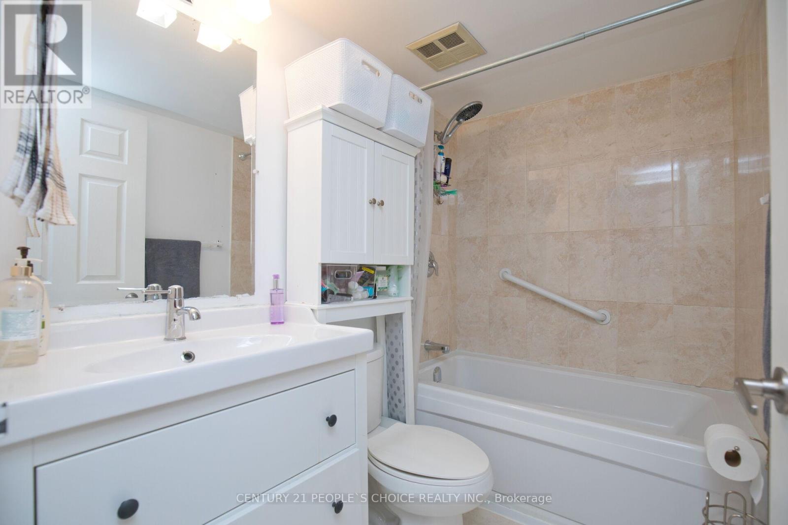 1709 - 100 County Court Boulevard, Brampton, Ontario  L6W 3X1 - Photo 32 - W13532744