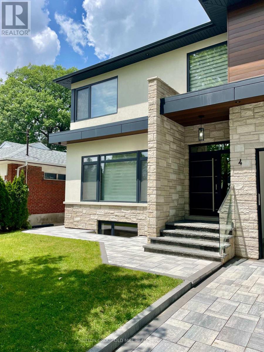4 Leamington Avenue, Toronto, Ontario  M8Z 2W4 - Photo 2 - W13532780
