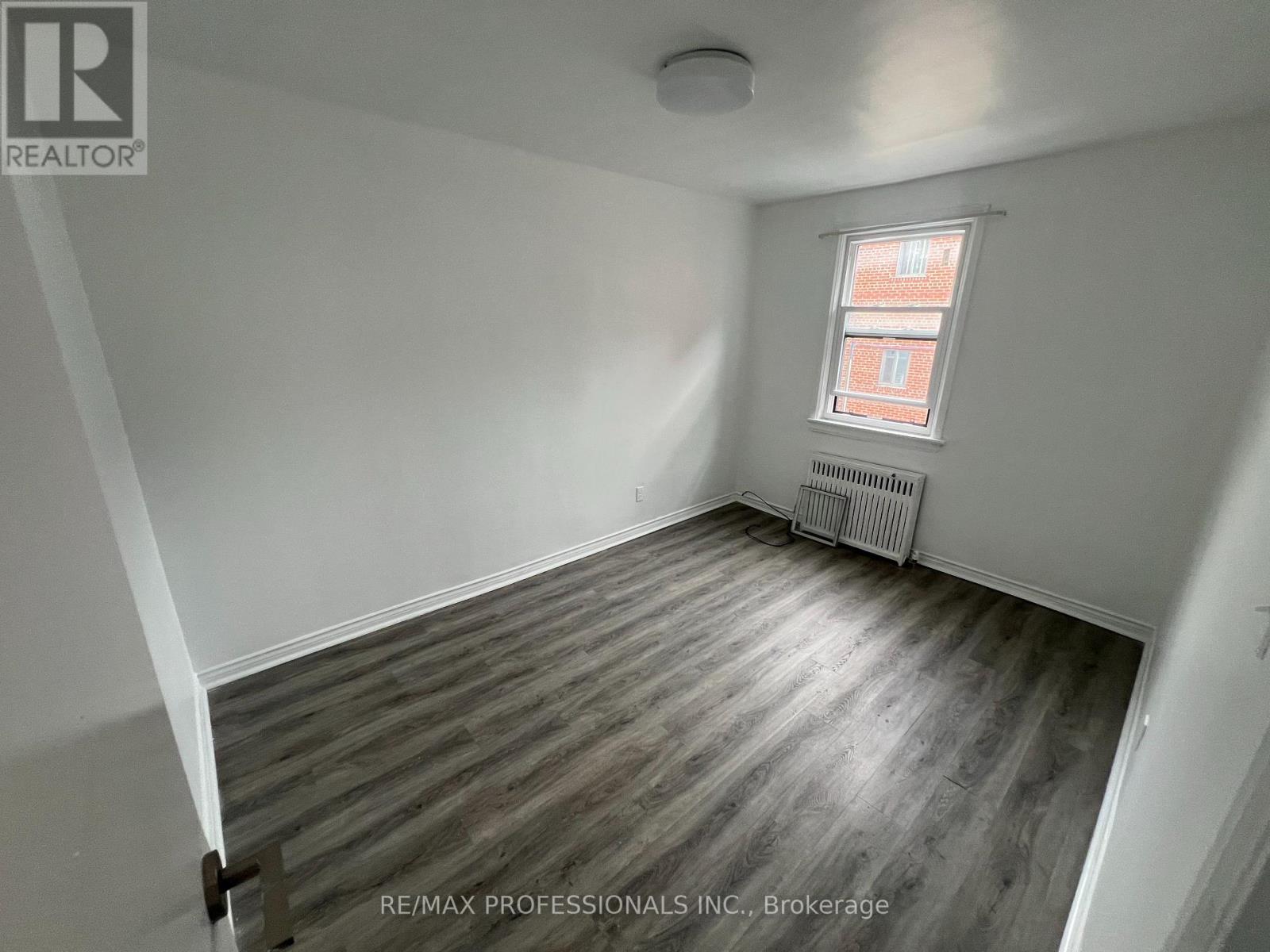 2 - 3210 Lake Shore Boulevard W, Toronto, Ontario  M8V 1L9 - Photo 8 - W13532782