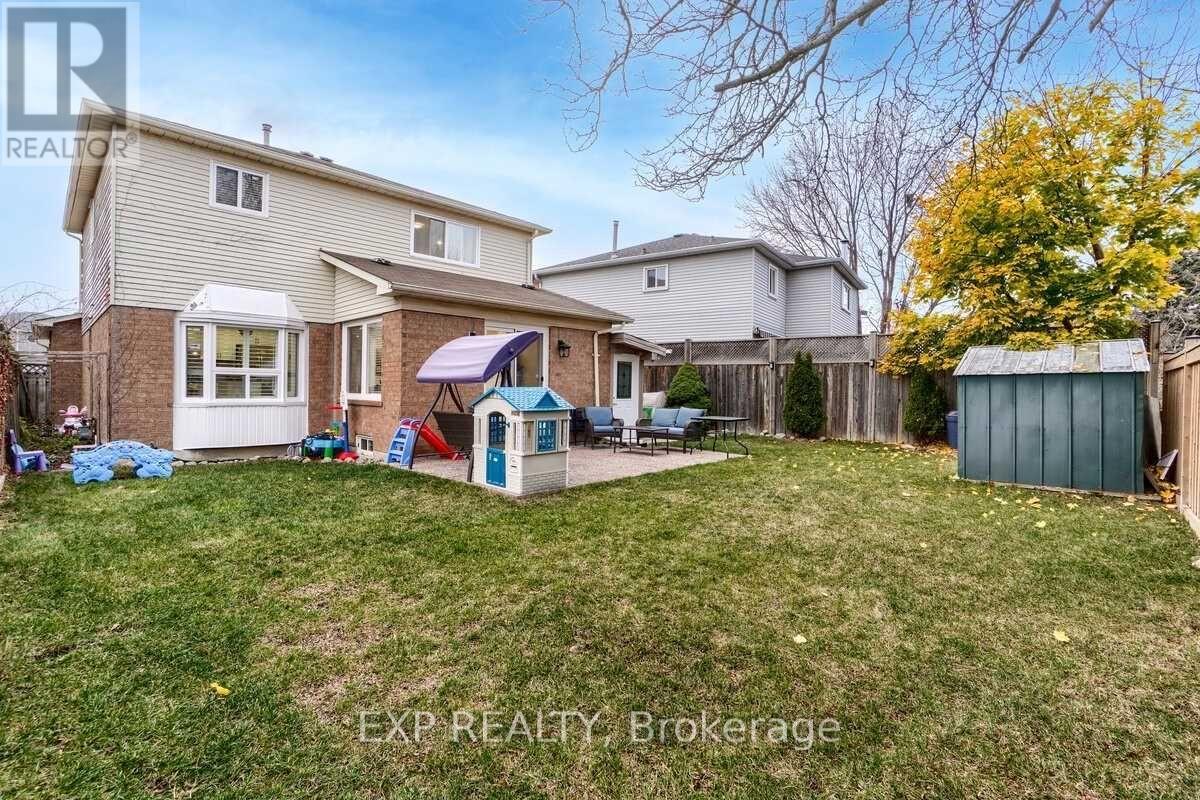 Main & Upper Floor - 6261 Prairie Circle, Mississauga, Ontario L5N 5Y9 - Photo 15 - W13532834