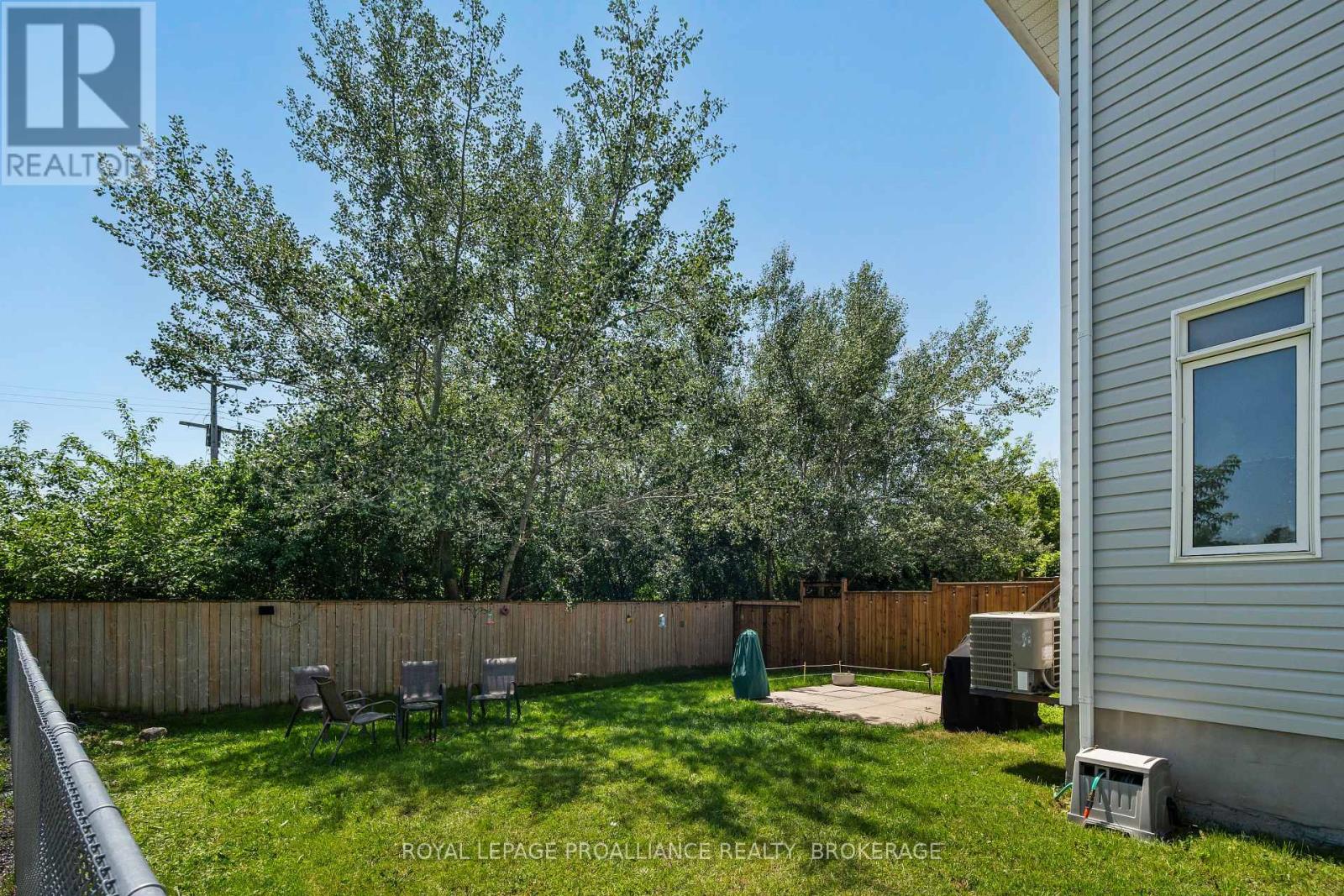 925 Blossom Street, Kingston, Ontario  K7P 0N2 - Photo 4 - X13532626