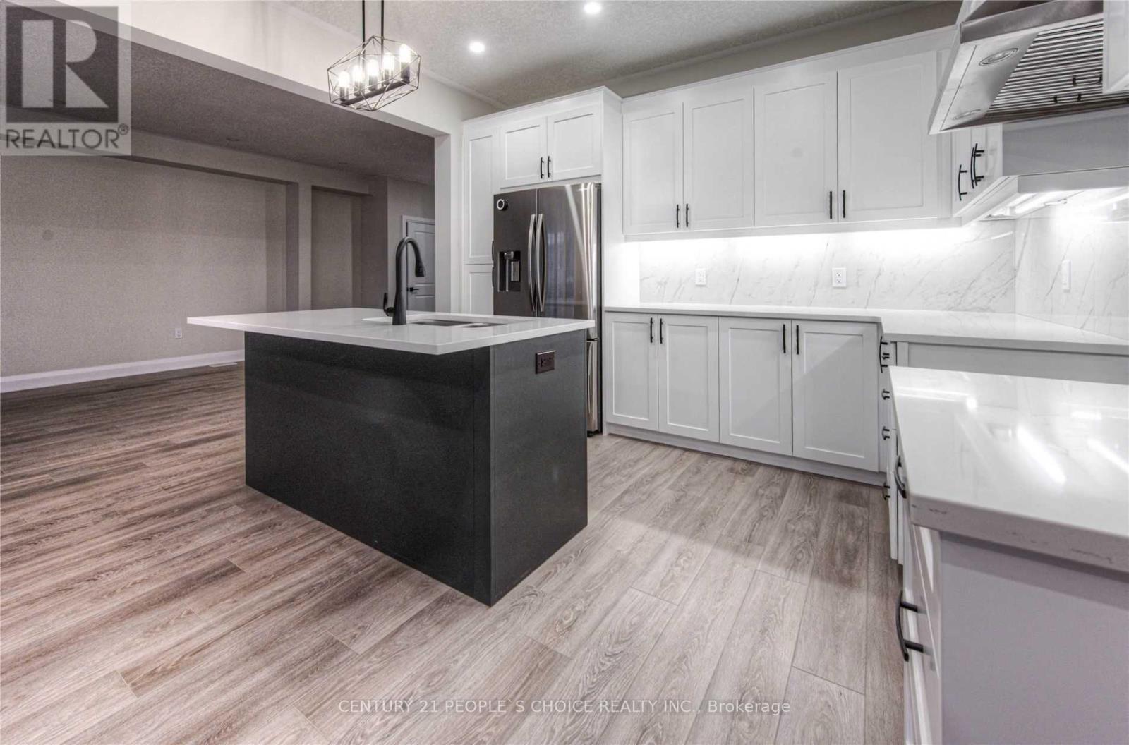 285 Raspberry Place, Waterloo, Ontario N2V 0H3 - Photo 11 - X13532634