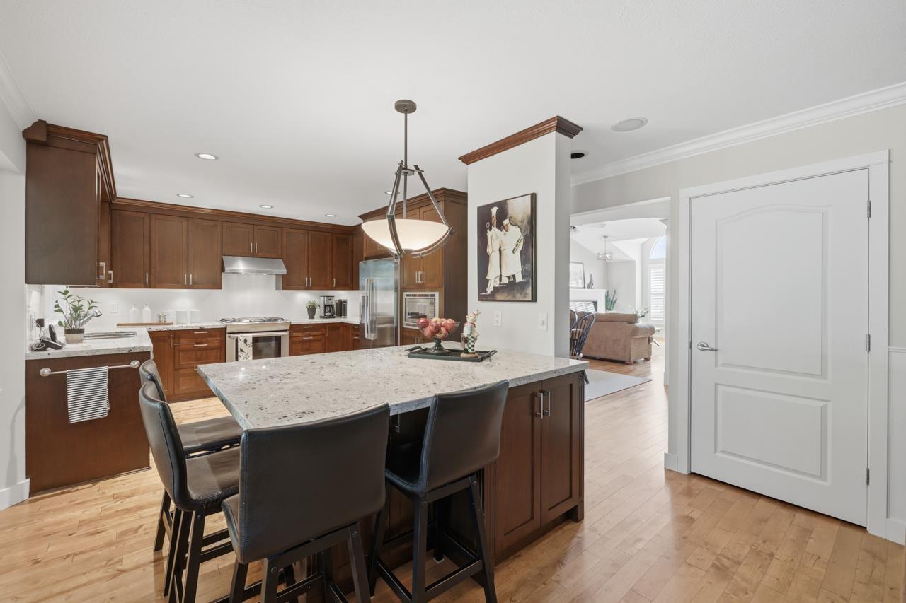 16237 Northglen Place, Surrey, British Columbia  V4N 1T7 - Photo 10 - R3141189