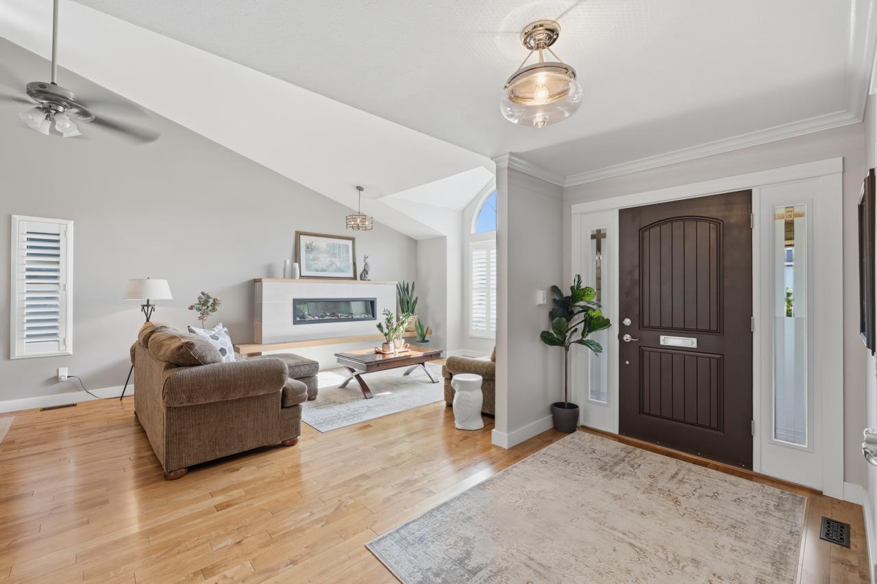 16237 Northglen Place, Surrey, British Columbia  V4N 1T7 - Photo 4 - R3141189