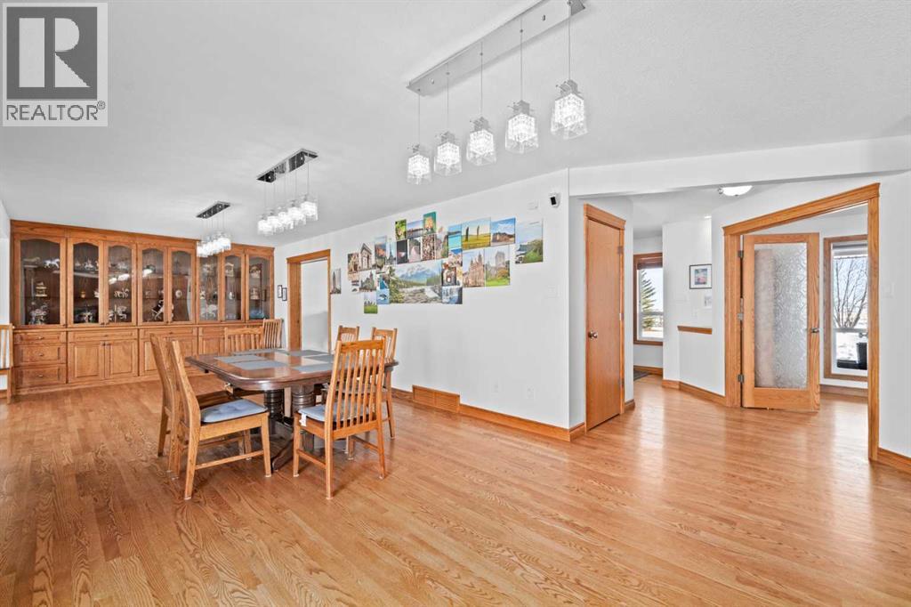 291055 Township Road 290, Rural Rocky View County, Alberta  T0M 0S0 - Photo 15 - A2298962