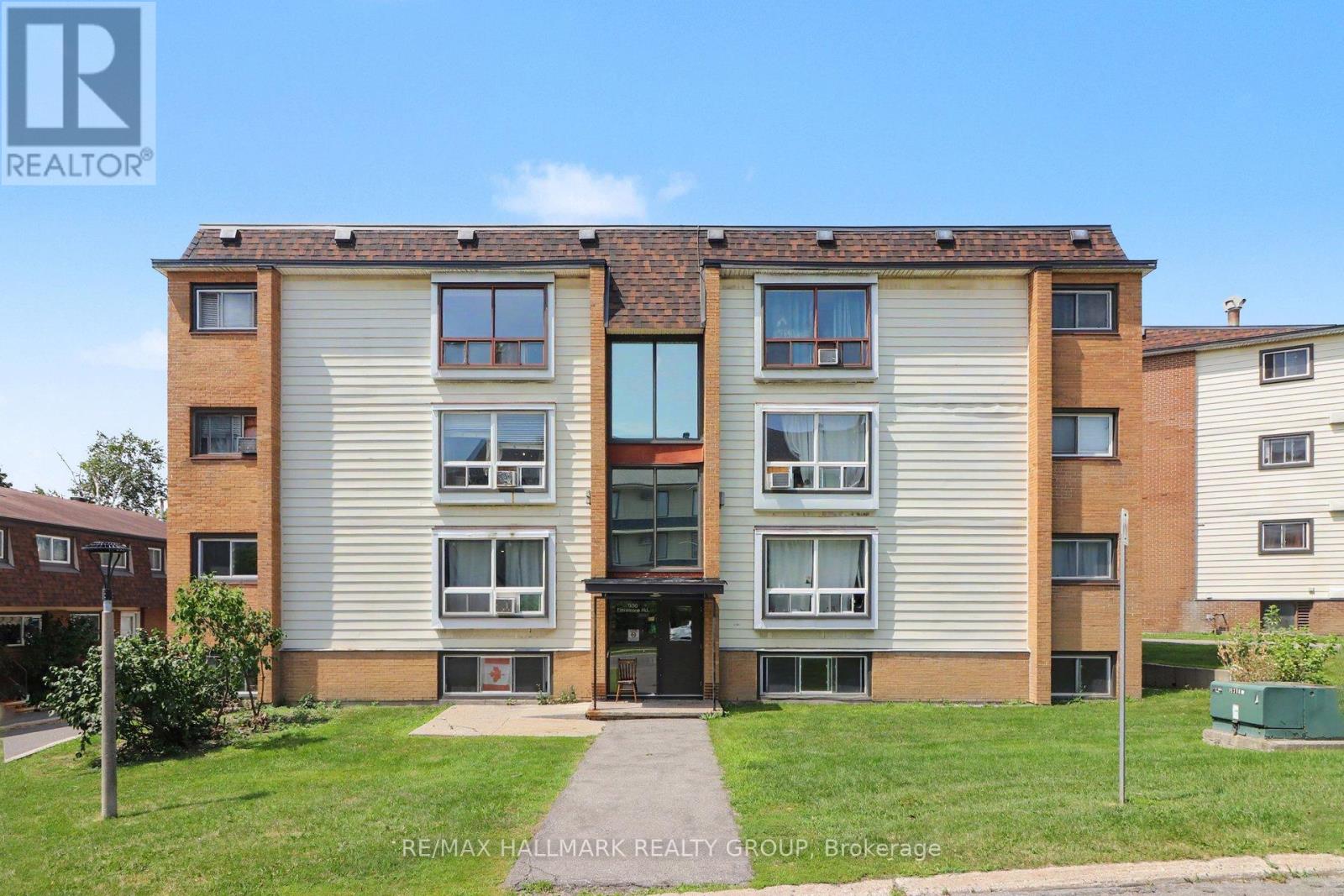8 - 900 ELMSMERE ROAD, Ottawa, Ontario