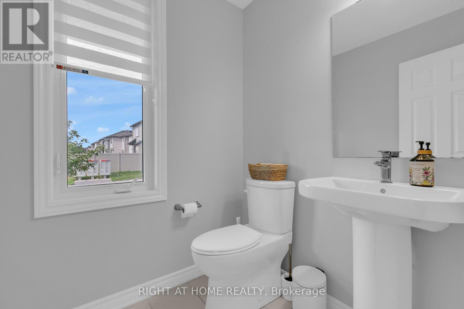 104 Unity Place, Ottawa, Ontario  K2S 2Y8 - Photo 12 - X13533050