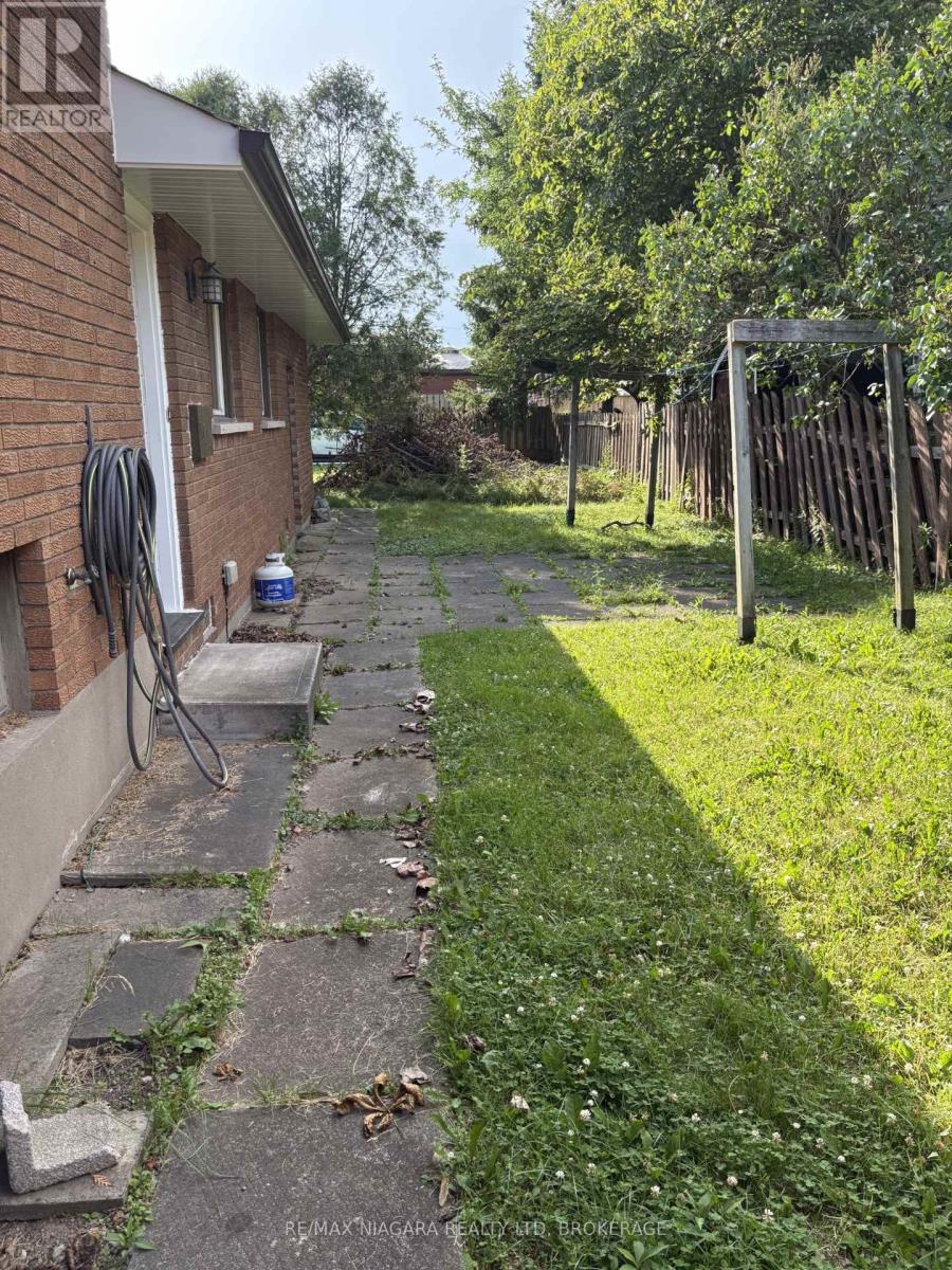 6611 Margaret Street, Niagara Falls, Ontario  L2G 2V1 - Photo 18 - X13533030
