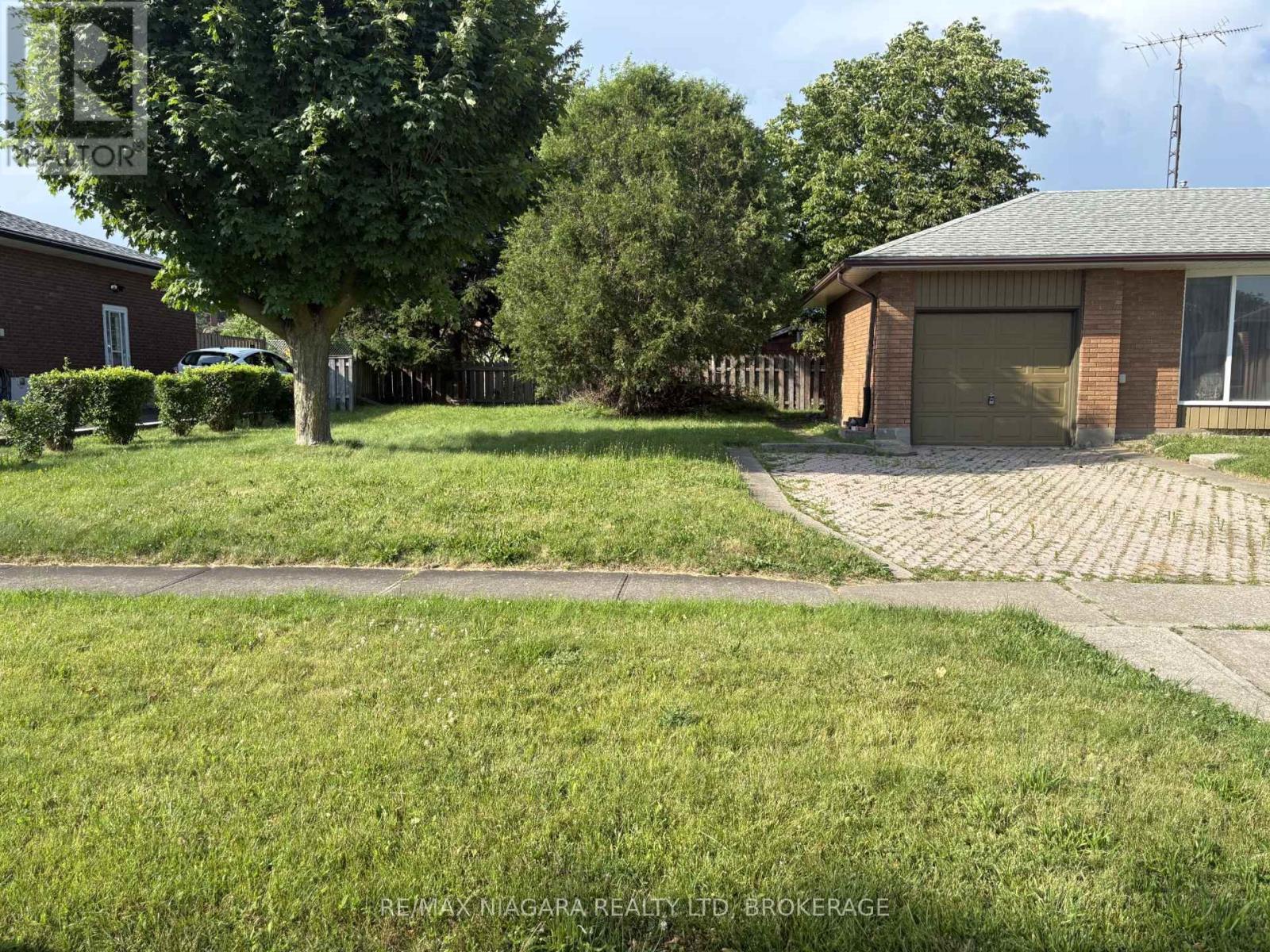 6611 Margaret Street, Niagara Falls, Ontario  L2G 2V1 - Photo 2 - X13533030