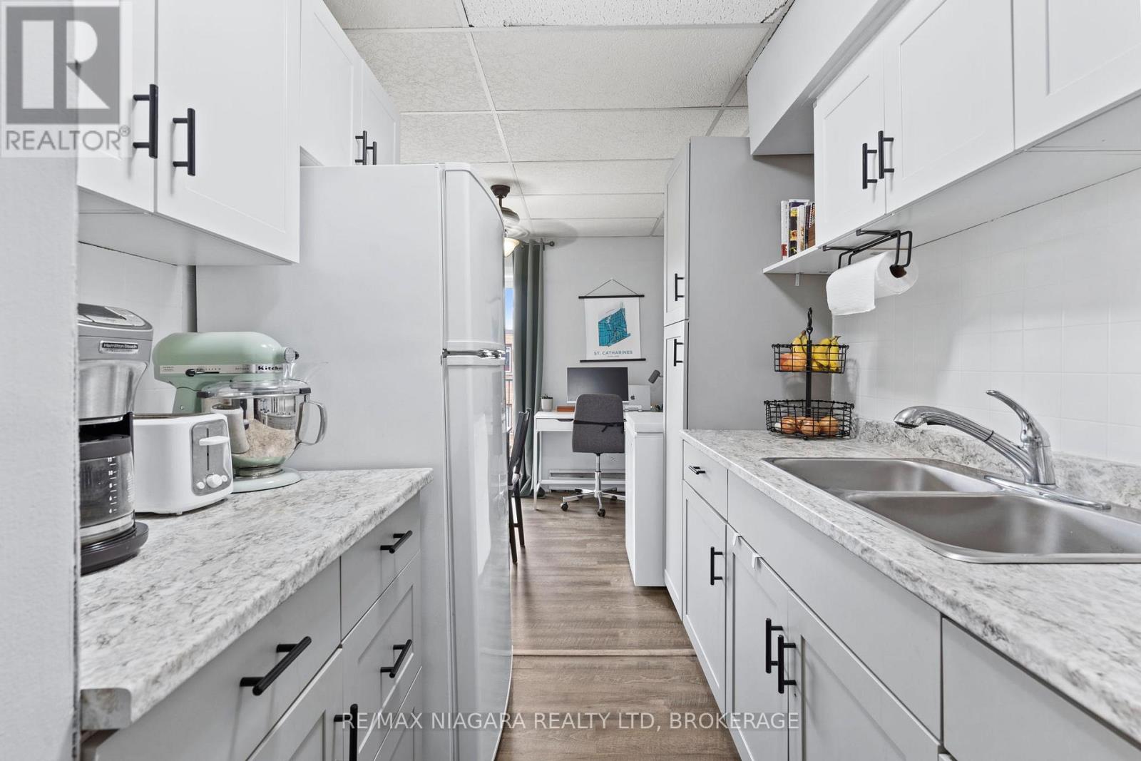 34 - 450 Carlton Street, St. Catharines, Ontario  L2M 4X1 - Photo 11 - X13533040