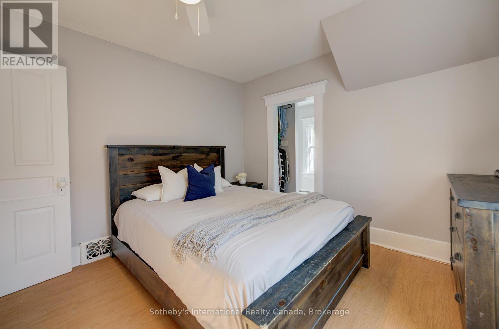 151 Esson Street, Waterloo, Ontario  N2L 1Z9 - Photo 21 - X13533044