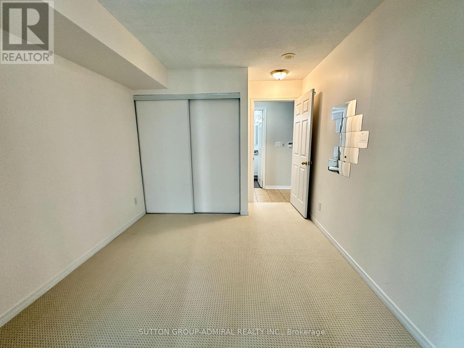 911 - 185 Oneida Crescent, Richmond Hill, Ontario  L4B 0B1 - Photo 18 - N12908138