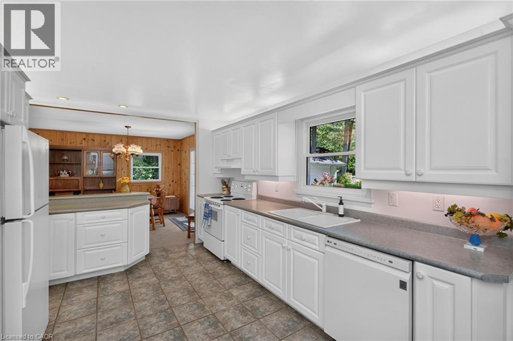 223 Tiny Beaches Road S, Tiny, Ontario  L0L 2J0 - Photo 14 - 40843266