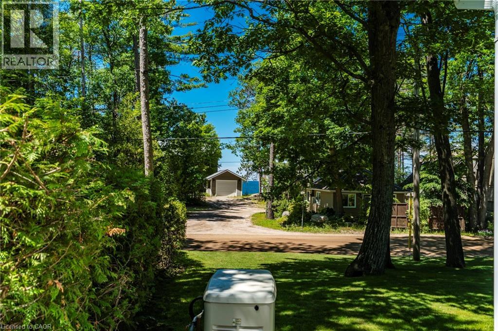 223 Tiny Beaches Road S, Tiny, Ontario  L0L 2J0 - Photo 38 - 40843266