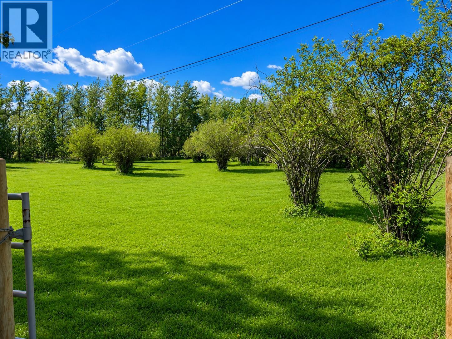 12713 Aitchison Road, Charlie Lake, British Columbia  V0C 1H0 - Photo 12 - R3143430