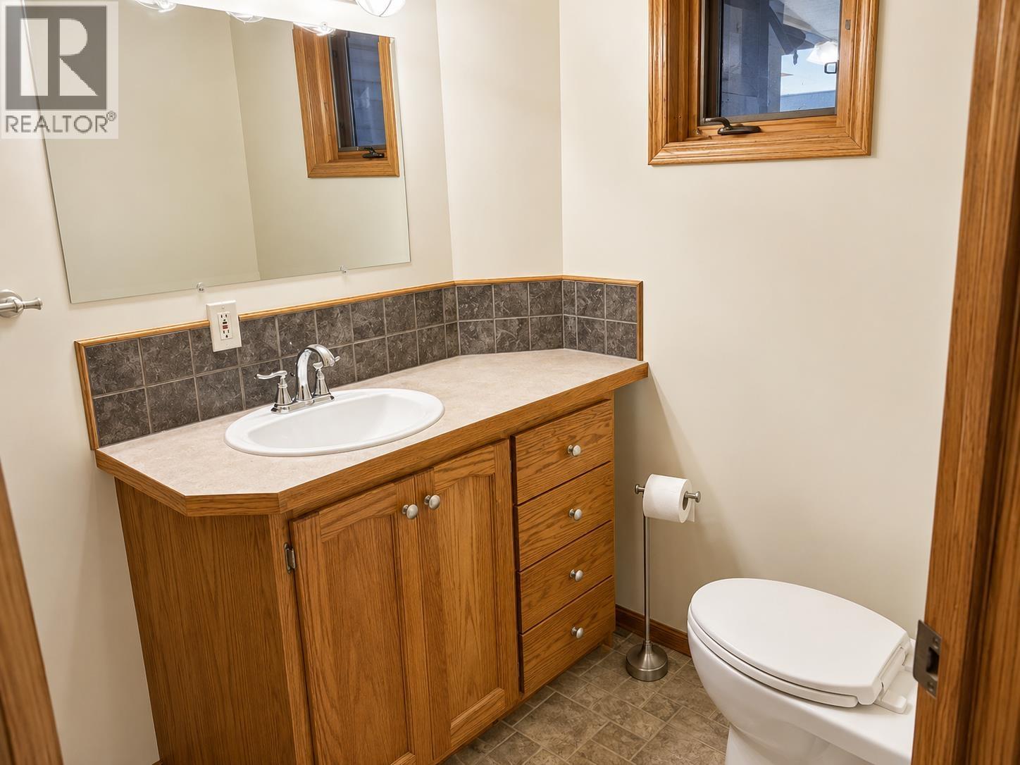 12713 Aitchison Road, Charlie Lake, British Columbia  V0C 1H0 - Photo 35 - R3143430