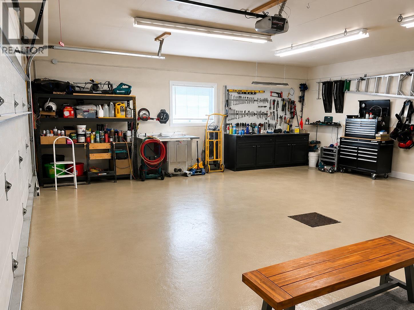 12713 Aitchison Road, Charlie Lake, British Columbia  V0C 1H0 - Photo 36 - R3143430