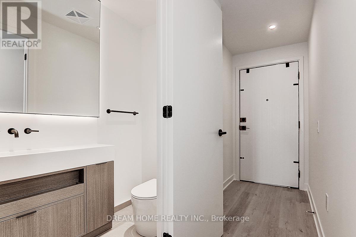 3002 - 55 Charles Street E, Toronto, Ontario  M4Y 0J1 - Photo 4 - C13532874