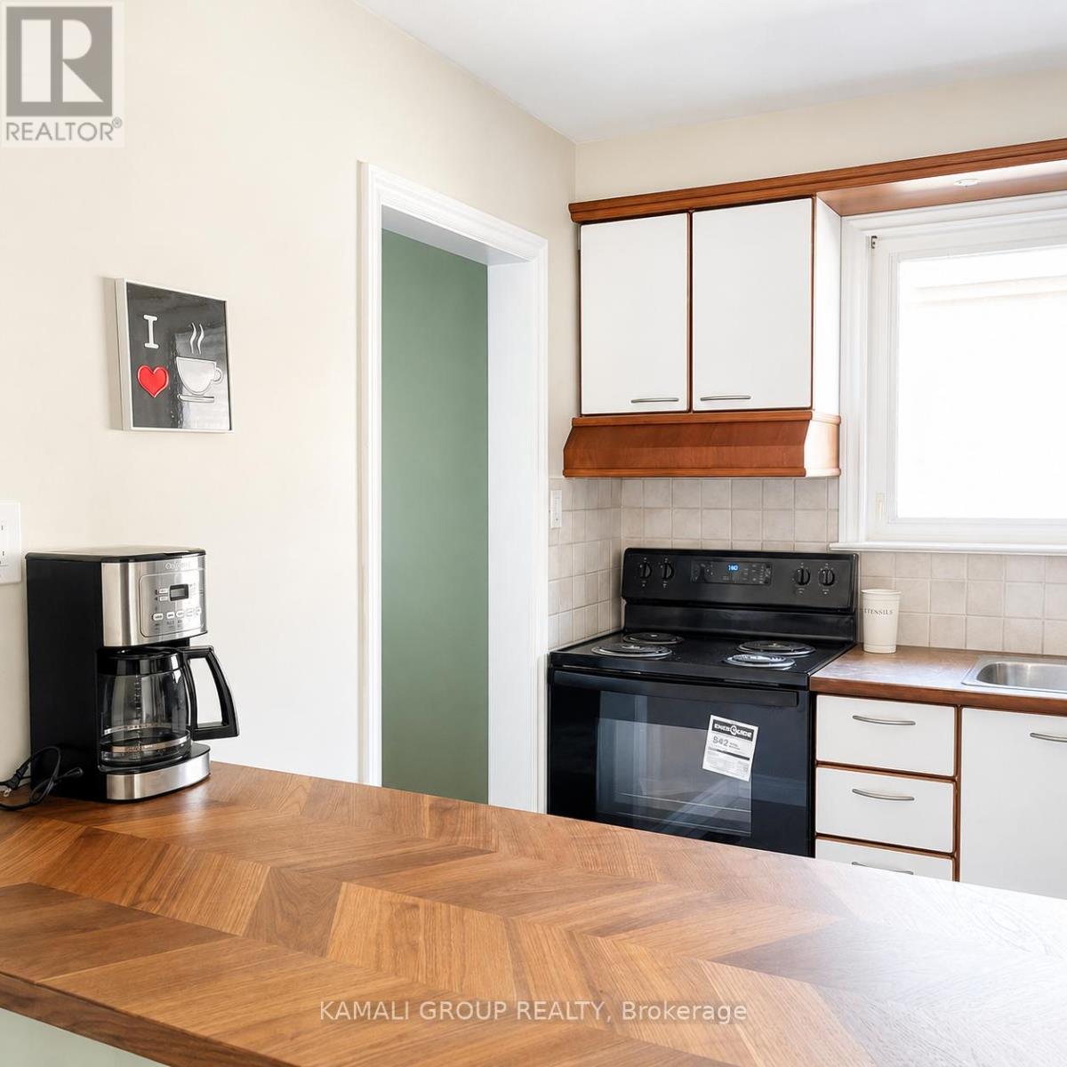 MAIN - 267 HOMEWOOD AVENUE