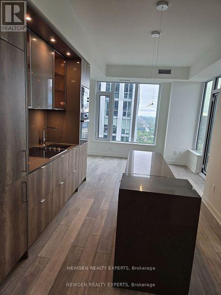 4807 - 11 Yorkville Avenue, Toronto, Ontario  M4W 0B7 - Photo 8 - C13532960