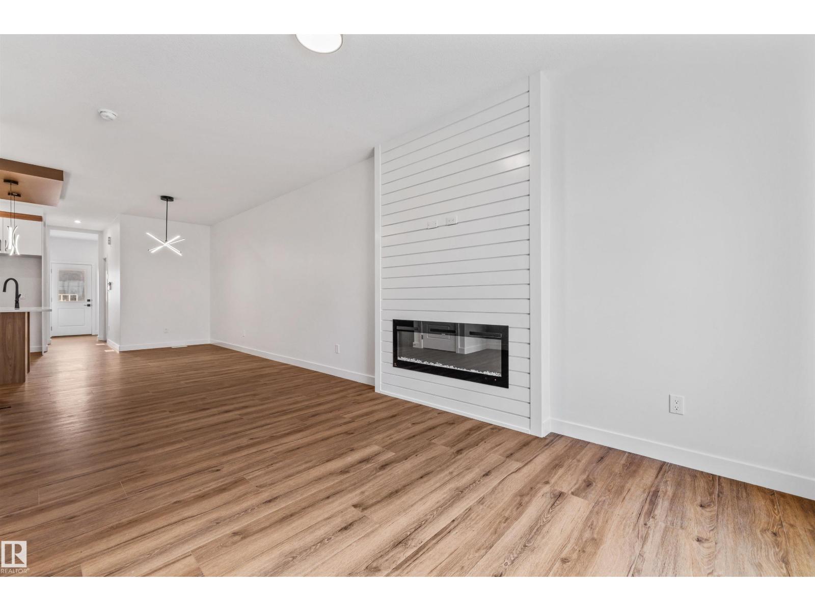 62 Juniper Wd, Fort Saskatchewan, Alberta  T8L 2C8 - Photo 3 - E4497437