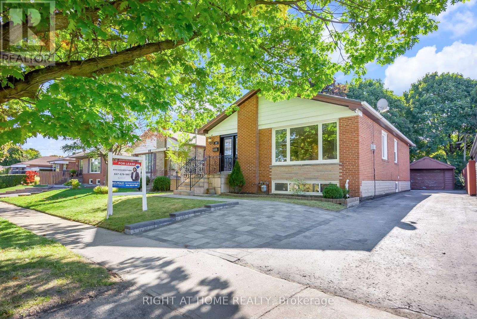 Main - 49 Mcgregor Road W, Toronto, Ontario  M1P 1C9 - Photo 2 - E13533000